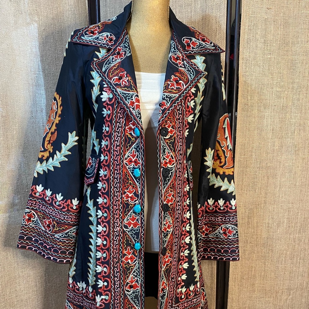 Paparazzi embroidered jacket